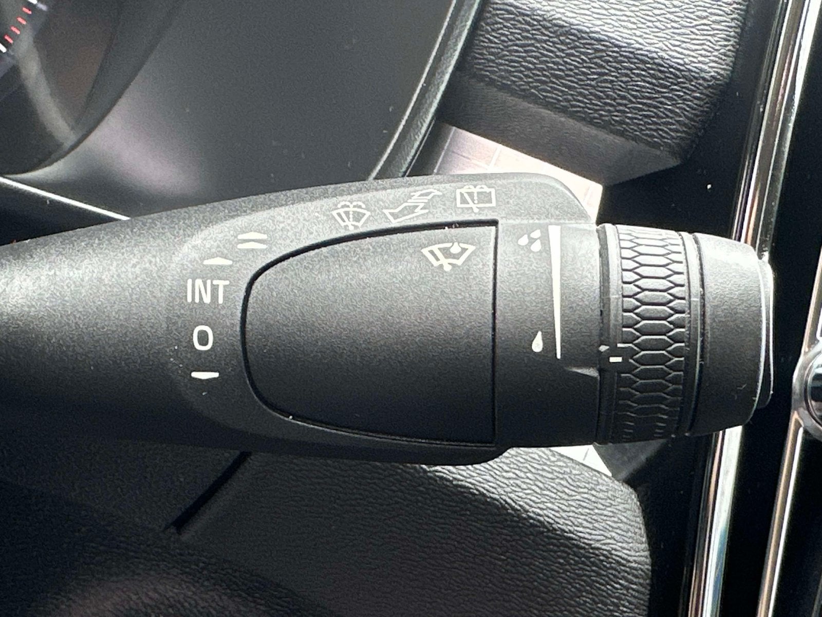 2020 Volvo XC40 Momentum